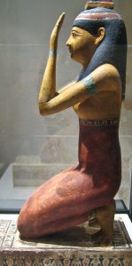 Statuetka Izydy